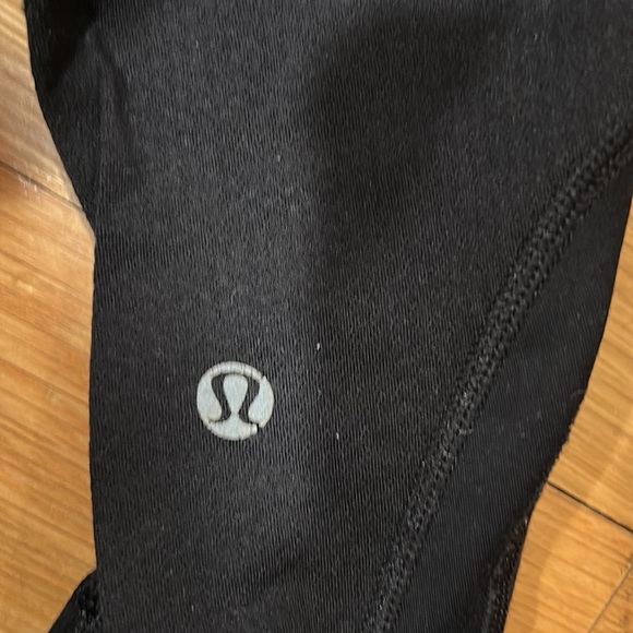 Lululemon size 6 black leggings-pilling noted on butt and groin area price as is - Picture 3 of 7